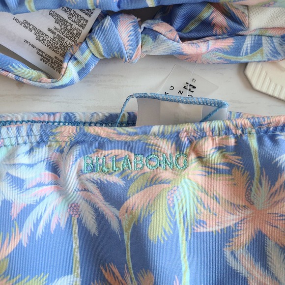 Billabong Bikini Girl's Size XS - Picture 3 of 8